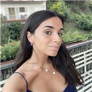 Insegnante di latino , italiano e greco impartisce lezioni private